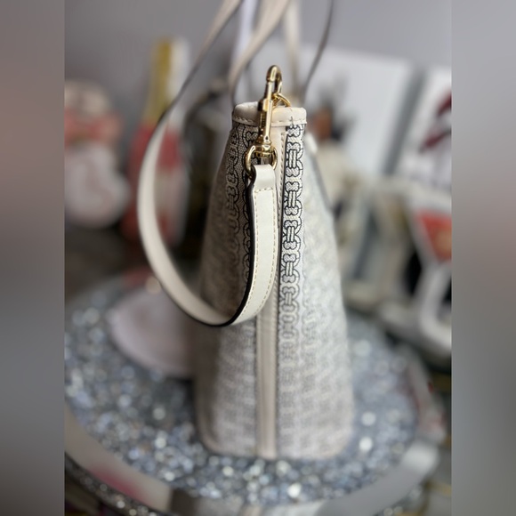 Tory Burch Small Gemini Link Canvas Tote Ivory Gemini link and stripe motif EUC - Picture 7 of 13